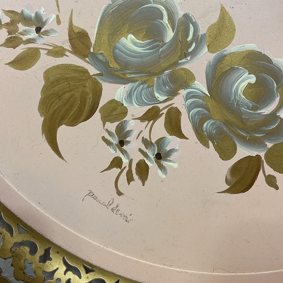 Nashco Hand-painted Blush Pink Shabby Chic Rose Floral Fold Border Tole Tray - Picture 3 of 11